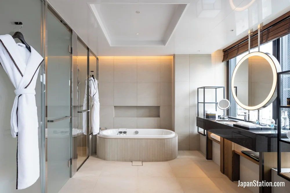 Bathroom in a guest room at TIAD, Autograph Collection.