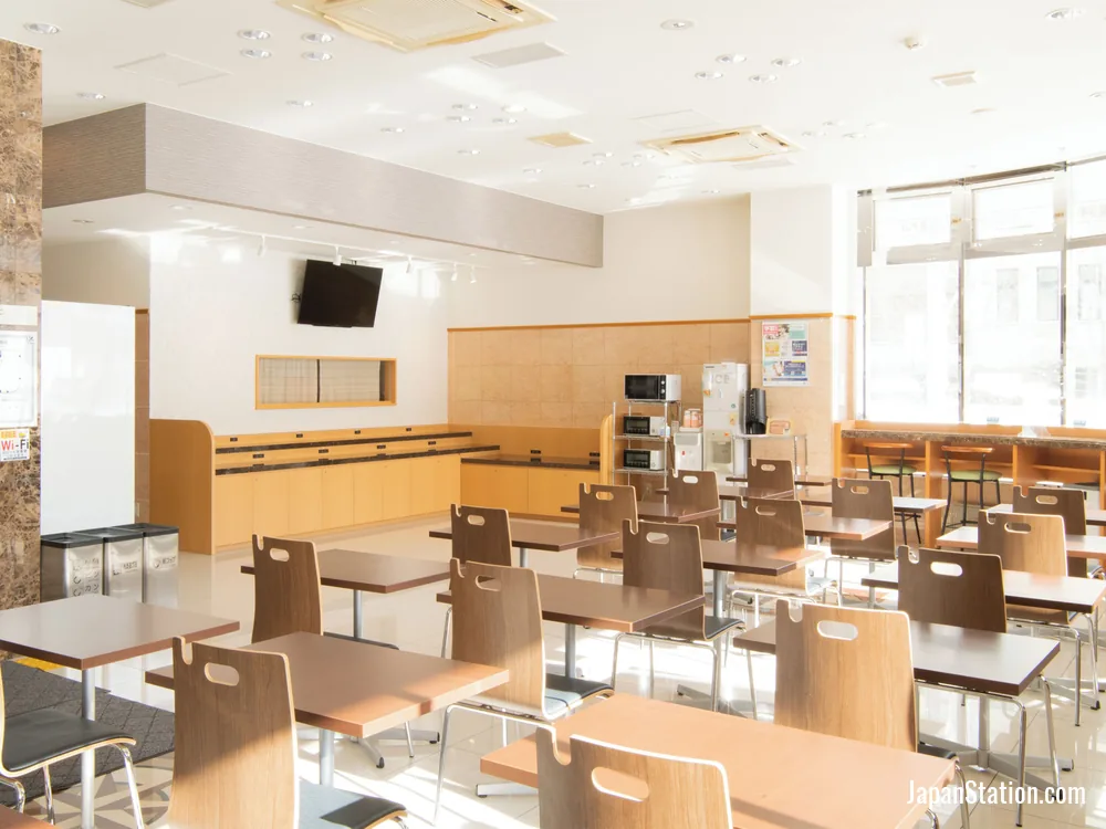 Dining area at Toyoko Inn Hokkaido Okhotsk Abashiri Ekimae.