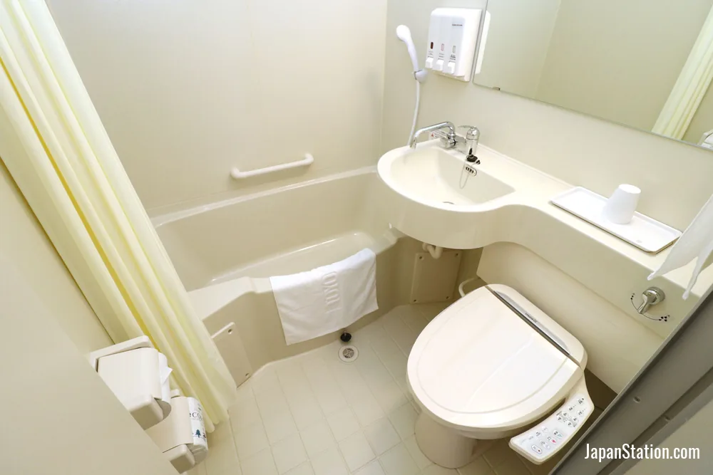 Bathroom in a guest room at Toyoko Inn Kintetsu Nara Ekimae.