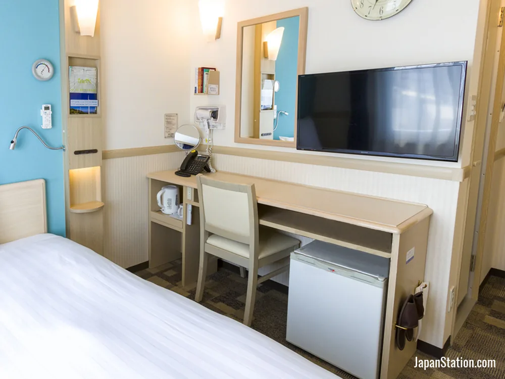 Guest room at Toyoko Inn Odawara-eki Higashi-guchi.