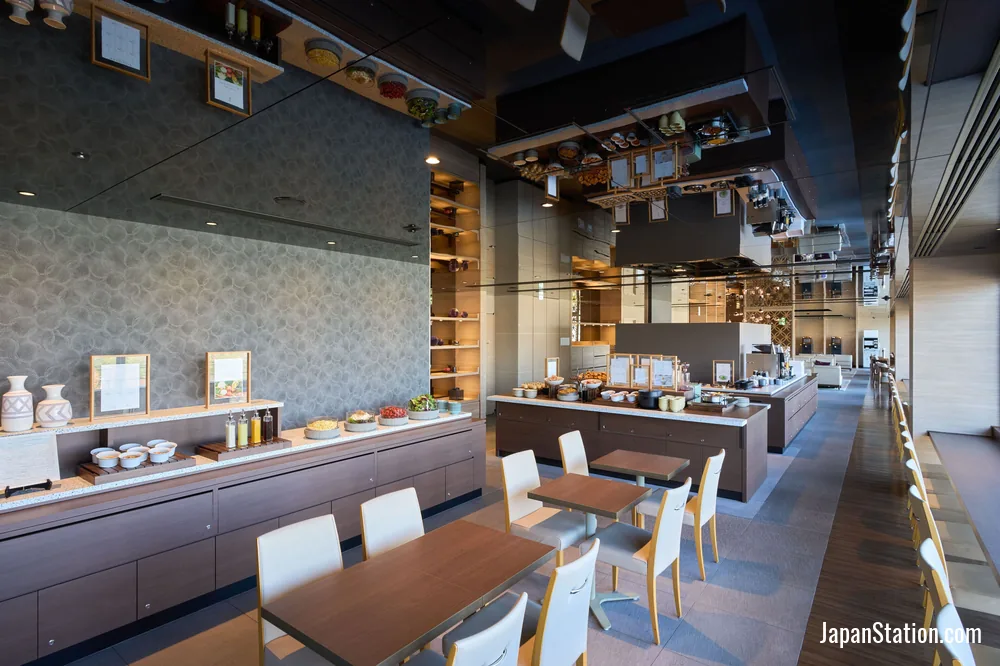 Dining area at VIA INN ABENO TENNOJI.