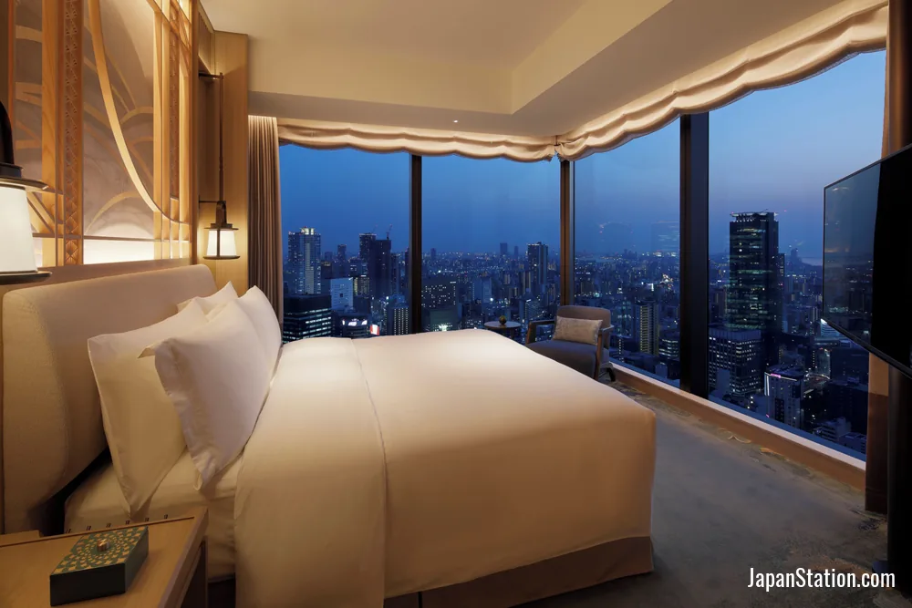 Guest room at Waldorf Astoria Osaka.