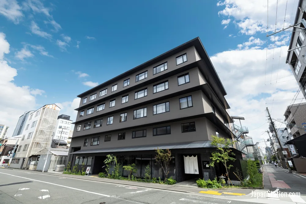 Exterior of yugen kyoto shijo.