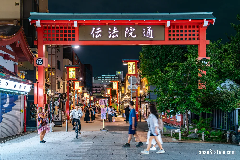 Denboin Street in Asakusa.